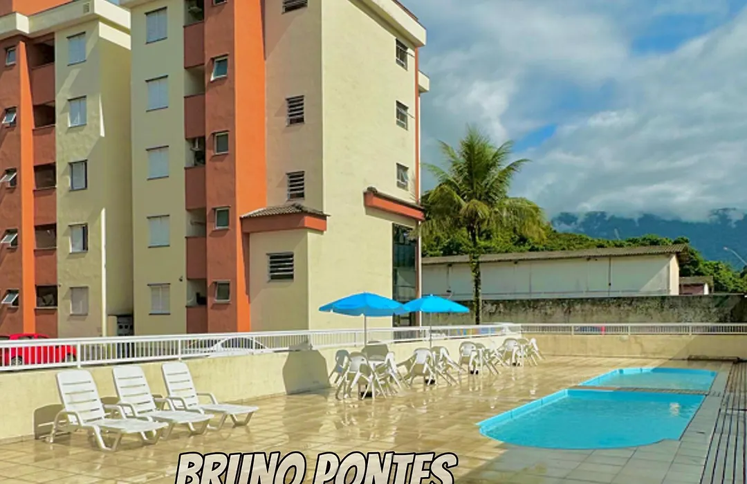 Apartamento em Ubatuba com Piscina e Churrasqueira-1